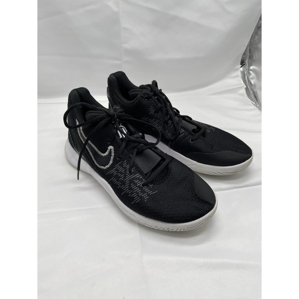 Nike Kyrie Flytrap II Size 9 Black *condition Inside Top Wear